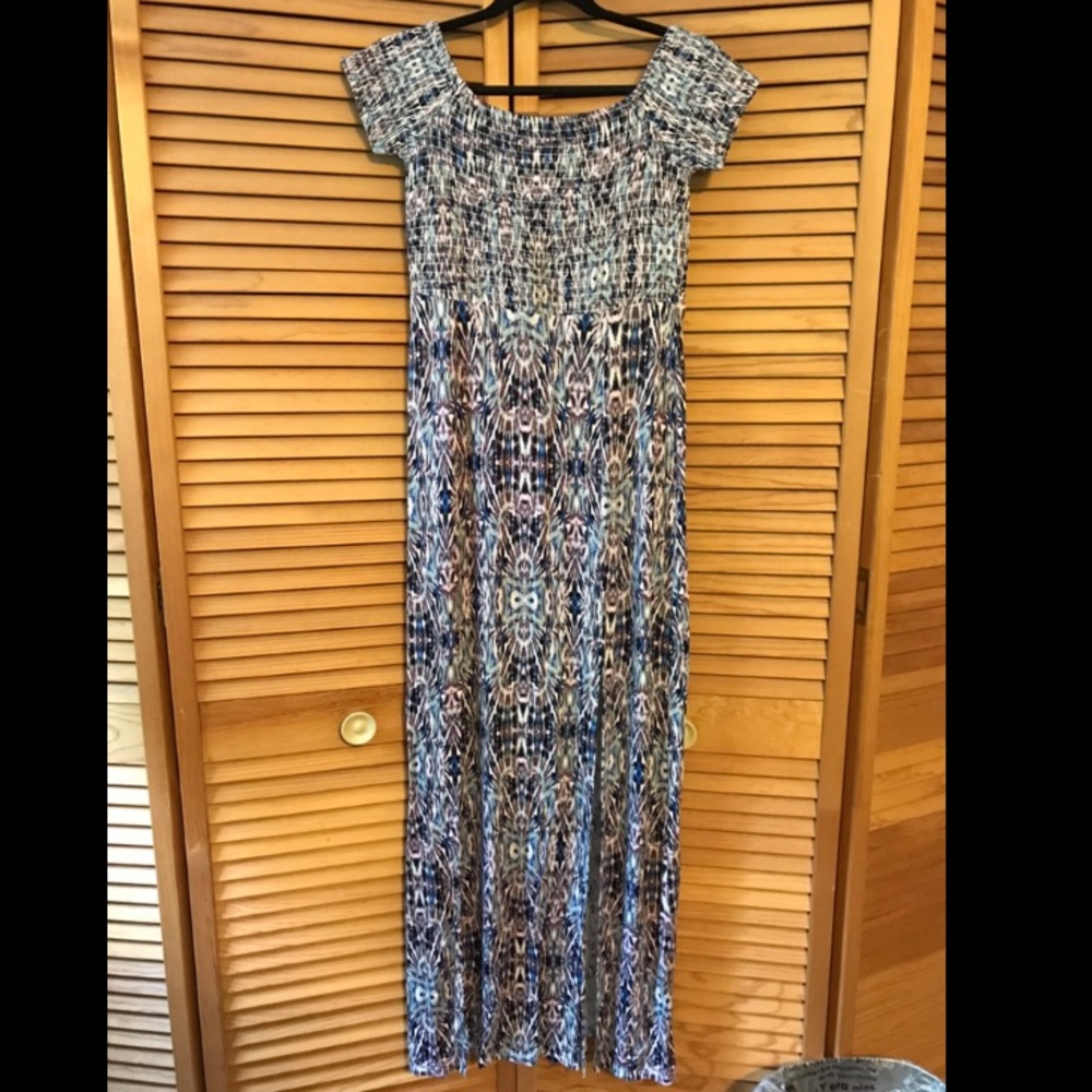 •Express• Off-The-Shoulder Dress